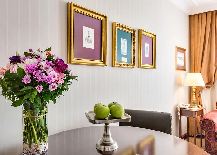 格尔迪昂酒店 - 特级 3*